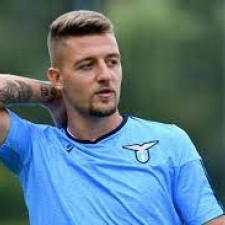 Milinković postaje objekt natjecanja za divove